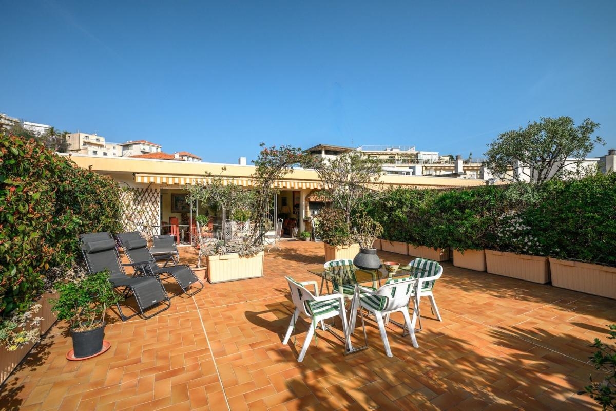Appartement de luxe à vendre à Nice, 795 000 €, Photo 2