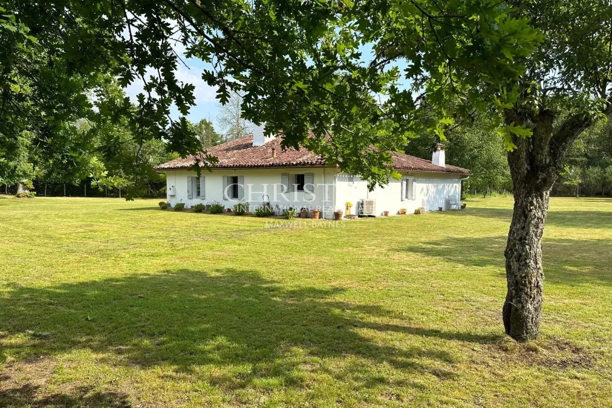 Luxury House for sale in Sore, 636 000 €, Photo 1