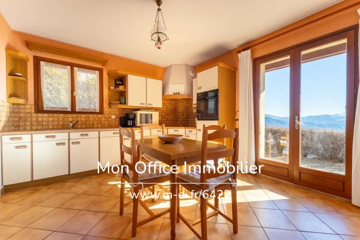 Luxury House for sale in Prunières, 510 000 €, Photo 5
