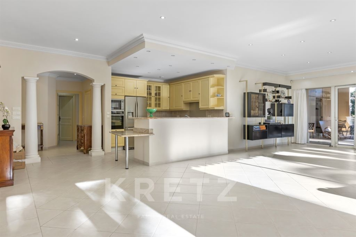 Appartement de luxe à vendre à Mandelieu-la-Napoule, 895 000 €, Photo 5