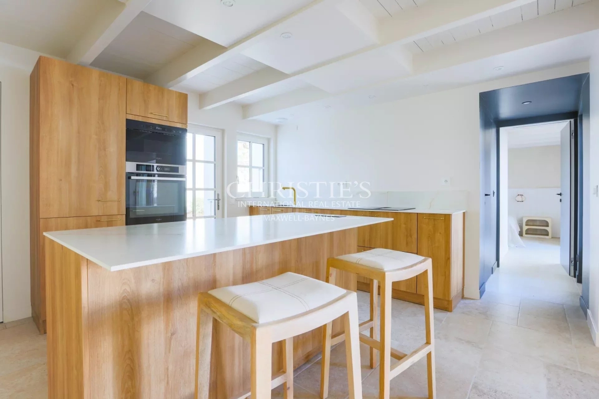 Luxury House for sale in La Flotte, 1 795 000 €, Photo 5