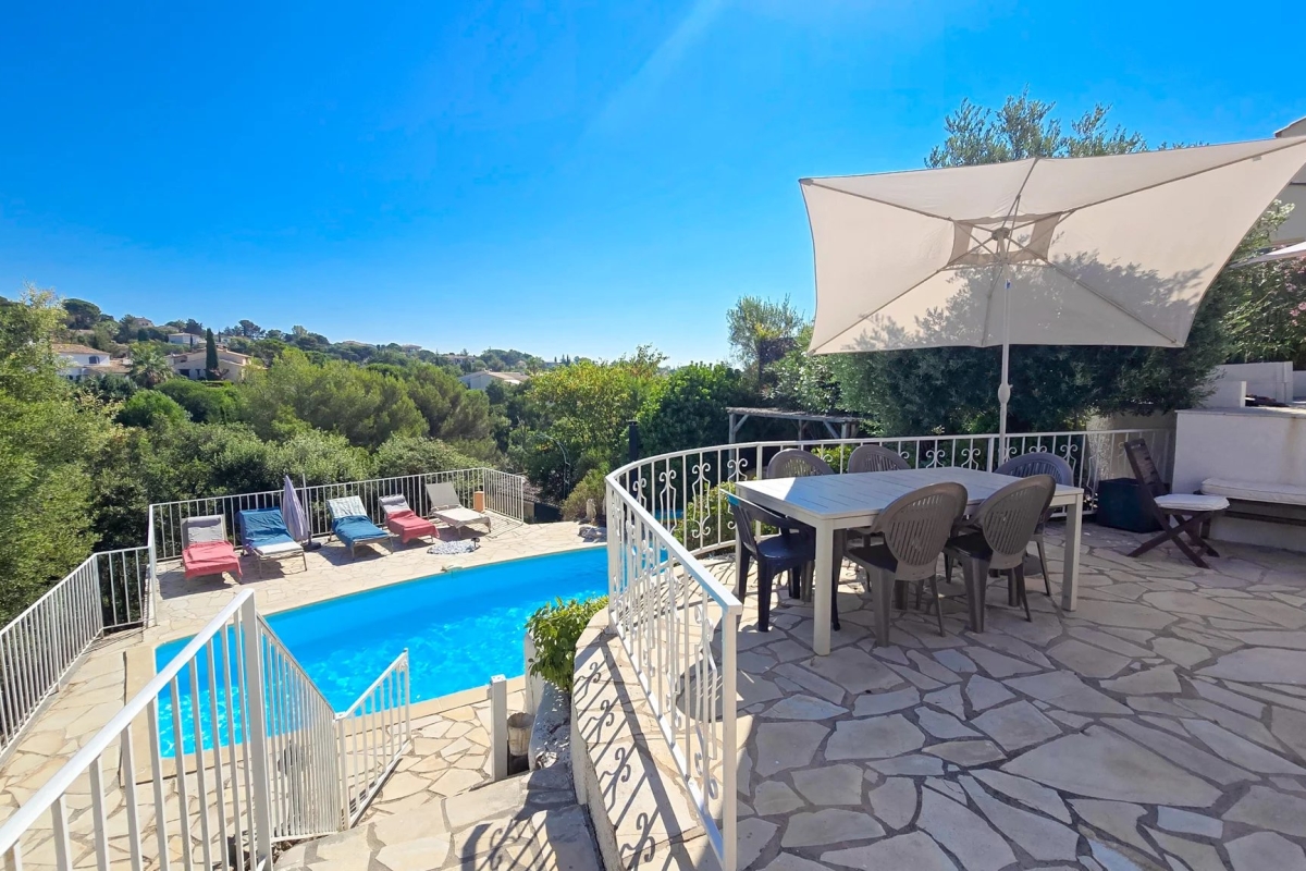 Luxury House for sale in Les Issambres, 940 000 €, Photo 3