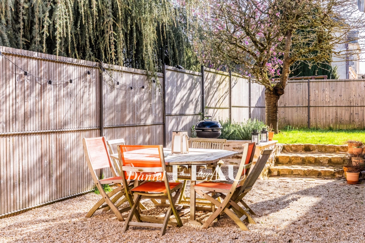 Maison de luxe à vendre à Montfort-l'Amaury, 598 000 €, Photo 3