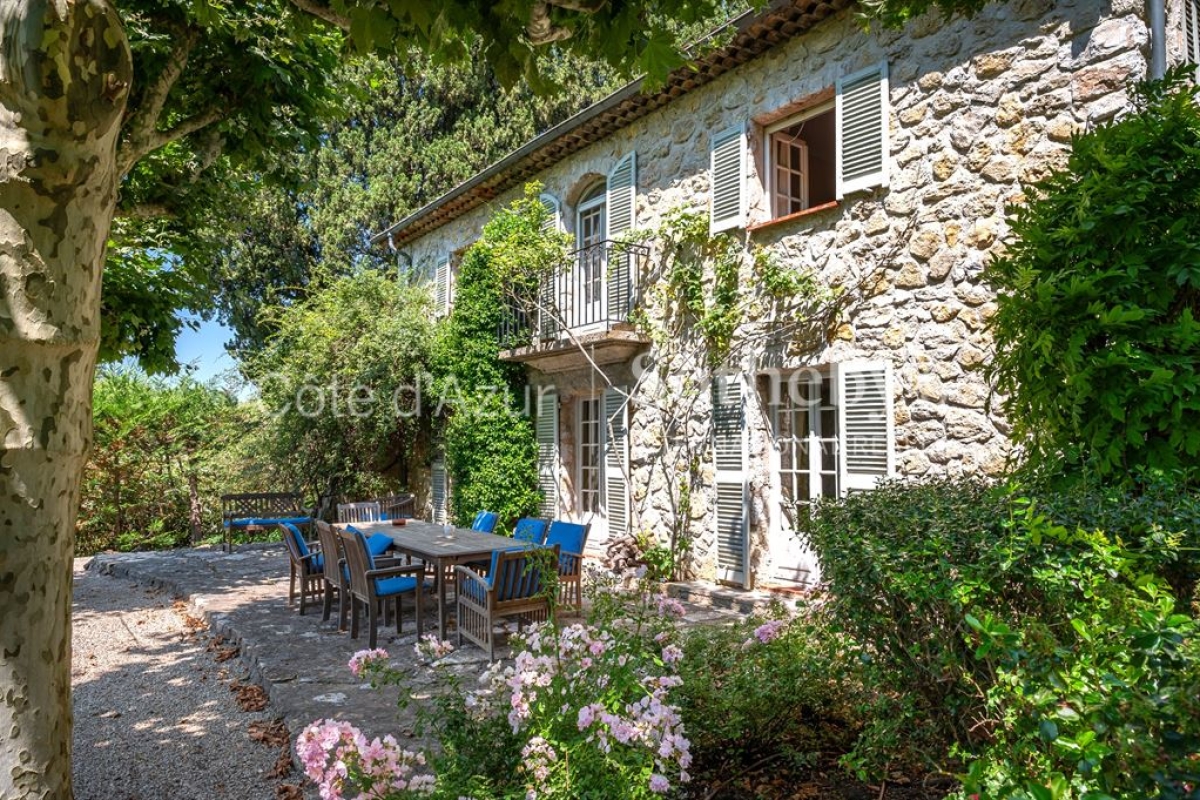 Luxury House for sale in Châteauneuf-Grasse, 3 800 000 €, Photo 2
