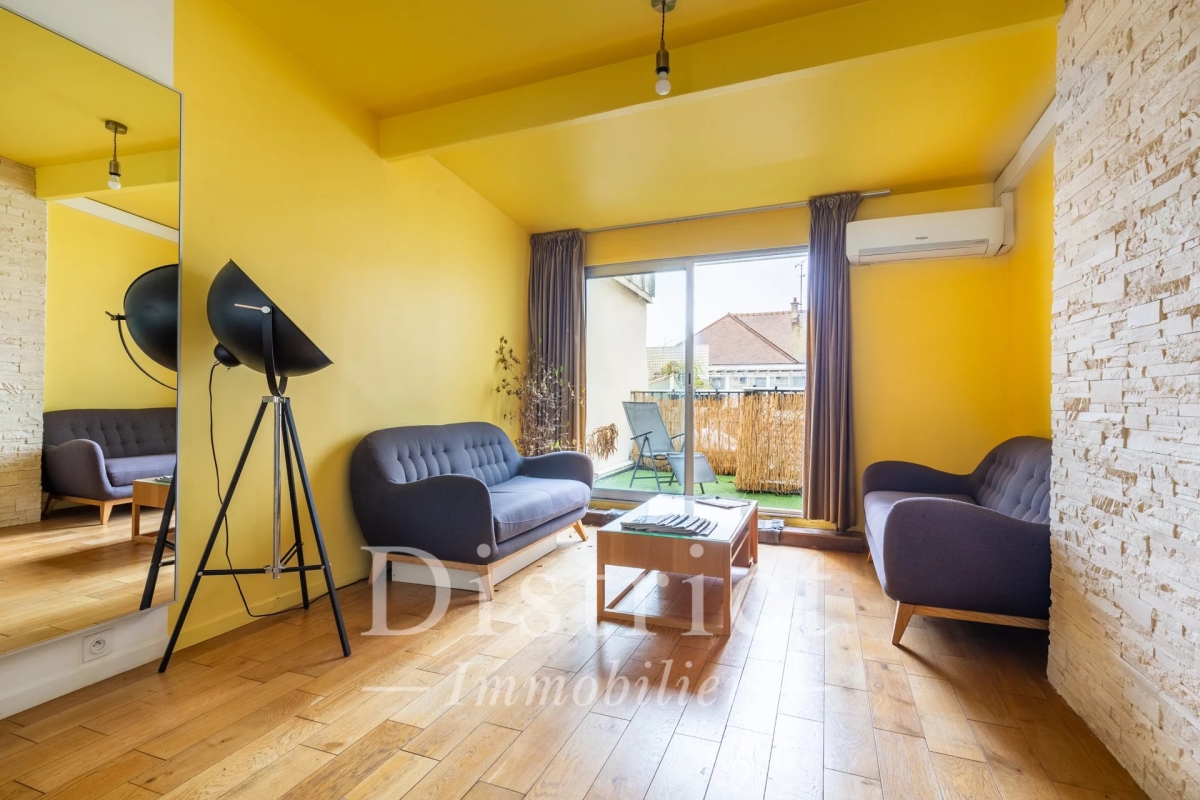 Luxury Apartment for sale in Paris 5Ème, 849 000 €, Photo 2