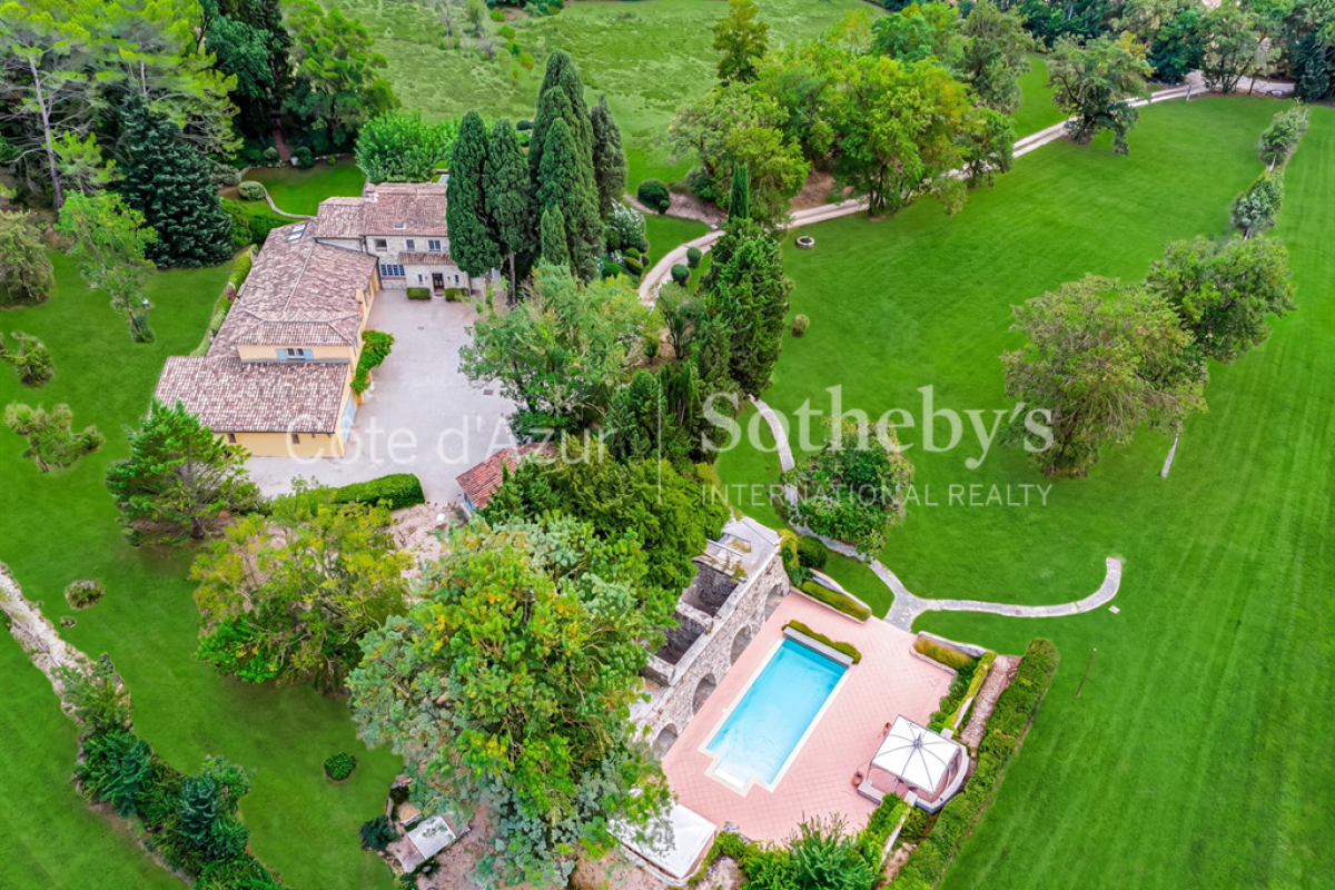 Luxury House for sale in Châteauneuf-Grasse, 3 800 000 €, Photo 3