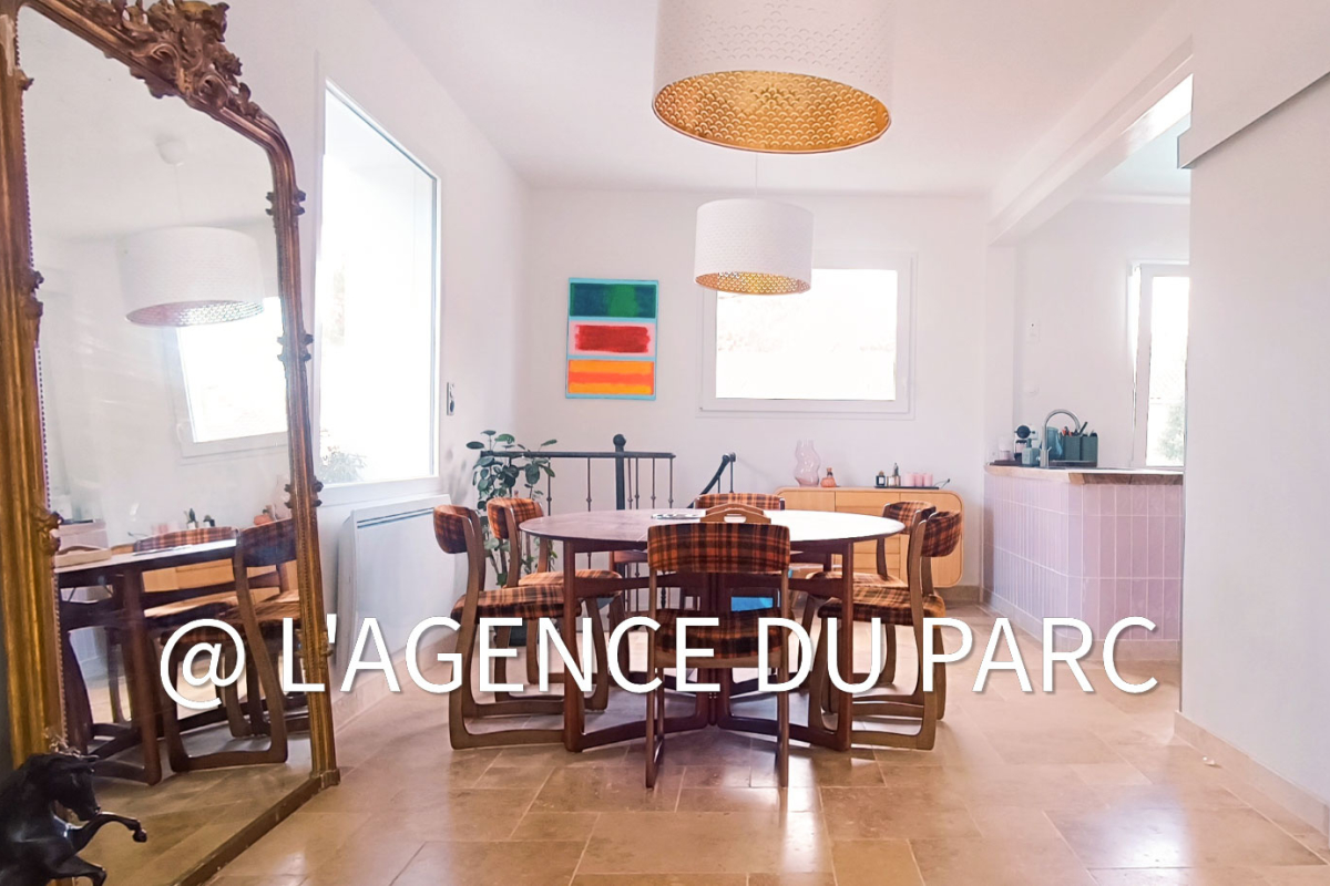 Luxury House for sale in Saint-Georges-de-Didonne, 764 400 €, Photo 3