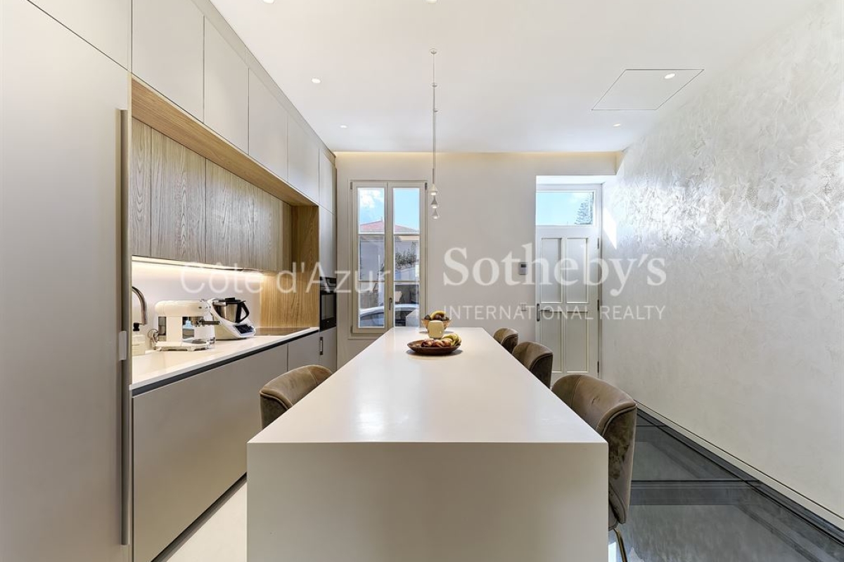 Luxury House for sale in Saint-Jean-Cap-Ferrat, 1 680 000 €, Photo 4