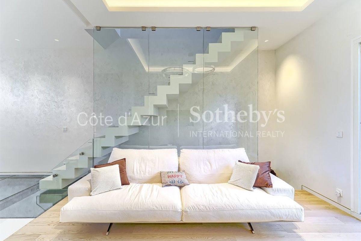 Luxury House for sale in Saint-Jean-Cap-Ferrat, 1 680 000 €, Photo 5