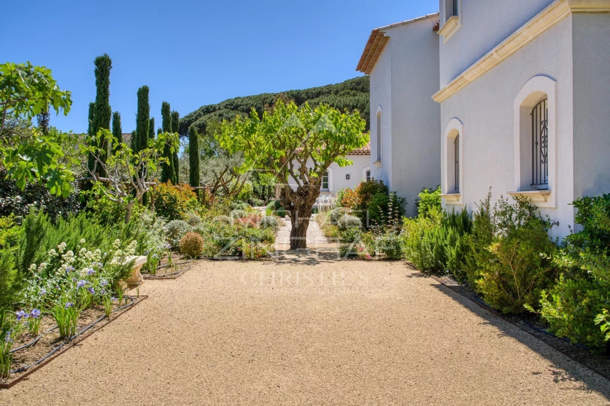 Maison de luxe à vendre à Saint-Tropez, 9 900 000 €, Photo 6