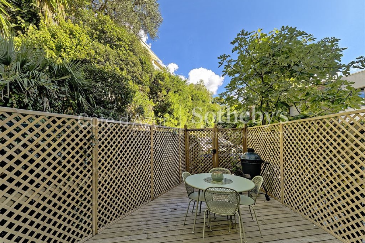 Luxury House for sale in Saint-Jean-Cap-Ferrat, 1 680 000 €, Photo 7