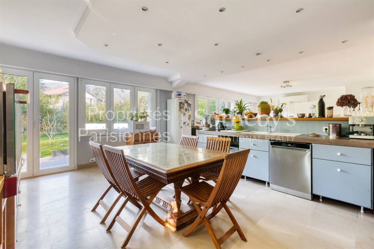 Maison de luxe à vendre à La Celle-Saint-Cloud, 1 800 000 €, Photo 7