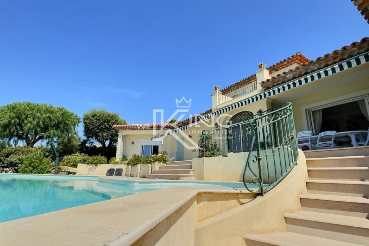 Maison de luxe à vendre à Saint-Raphaël, 1 480 000 €, Photo 3