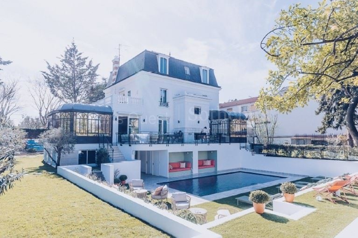 Maison de luxe à vendre à La Varenne Saint Hilaire, 3 980 000 €, Photo 2