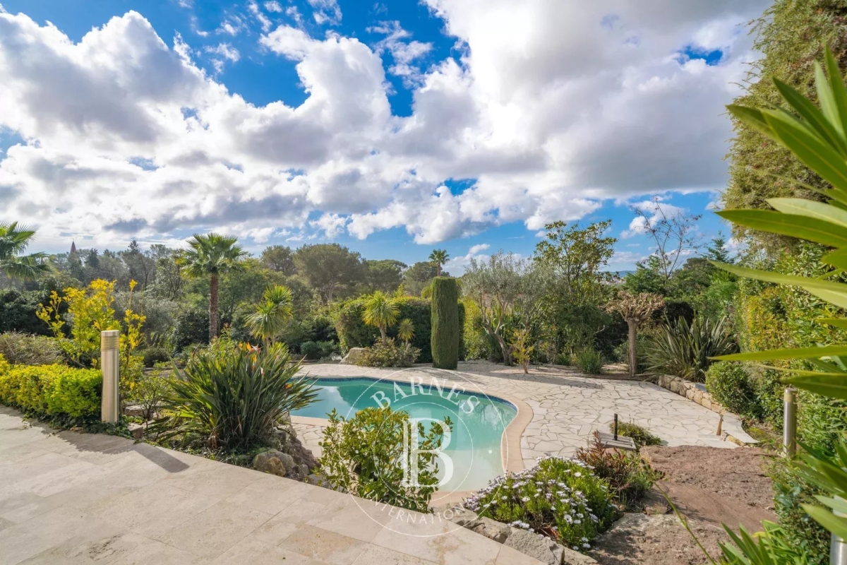Maison de luxe à vendre à Saint-Raphaël, 1 490 000 €, Photo 6
