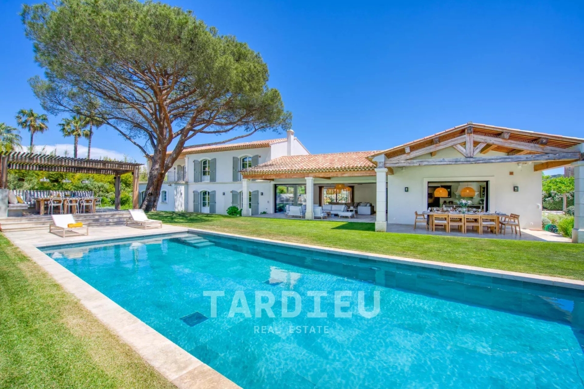 Maison de luxe à vendre à Saint-Tropez, 9 900 000 €, Photo 1