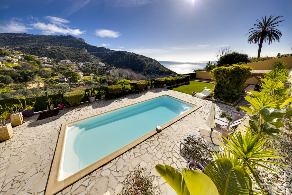 Luxury House for sale in Èze, 2 500 000 €, Photo 2