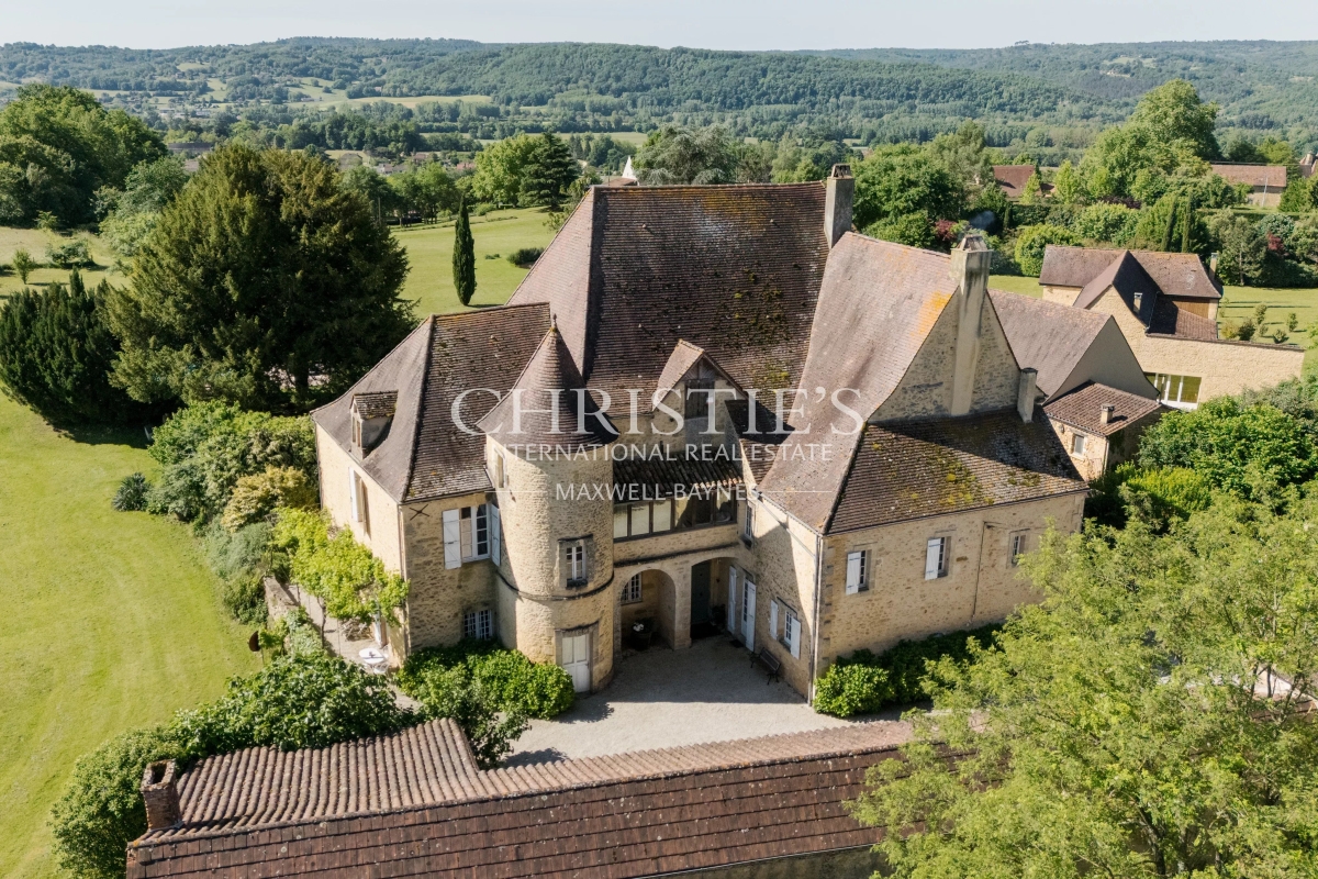 Luxury House for sale in Saint-Cyprien, 1 365 000 €, Photo 2