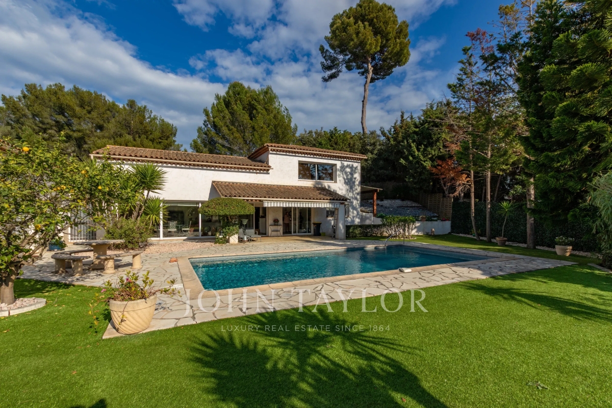 Luxury House for sale in Antibes, 1 696 000 €, Photo 4