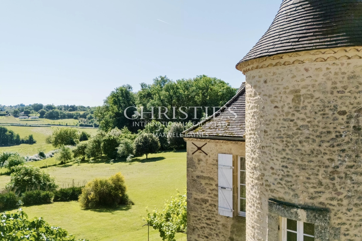 Luxury House for sale in Saint-Cyprien, 1 365 000 €, Photo 6