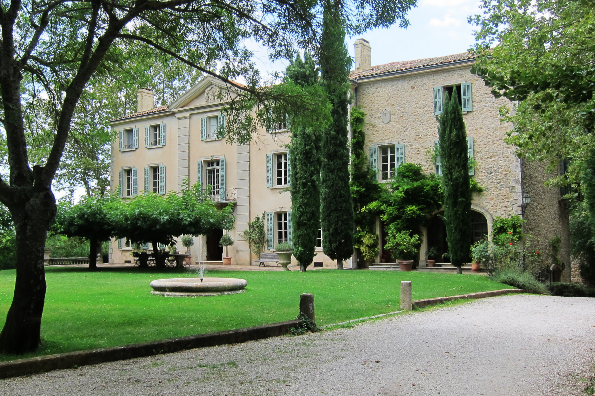 Luxury House for sale in Brignoles, 15 000 000 €, Photo 1
