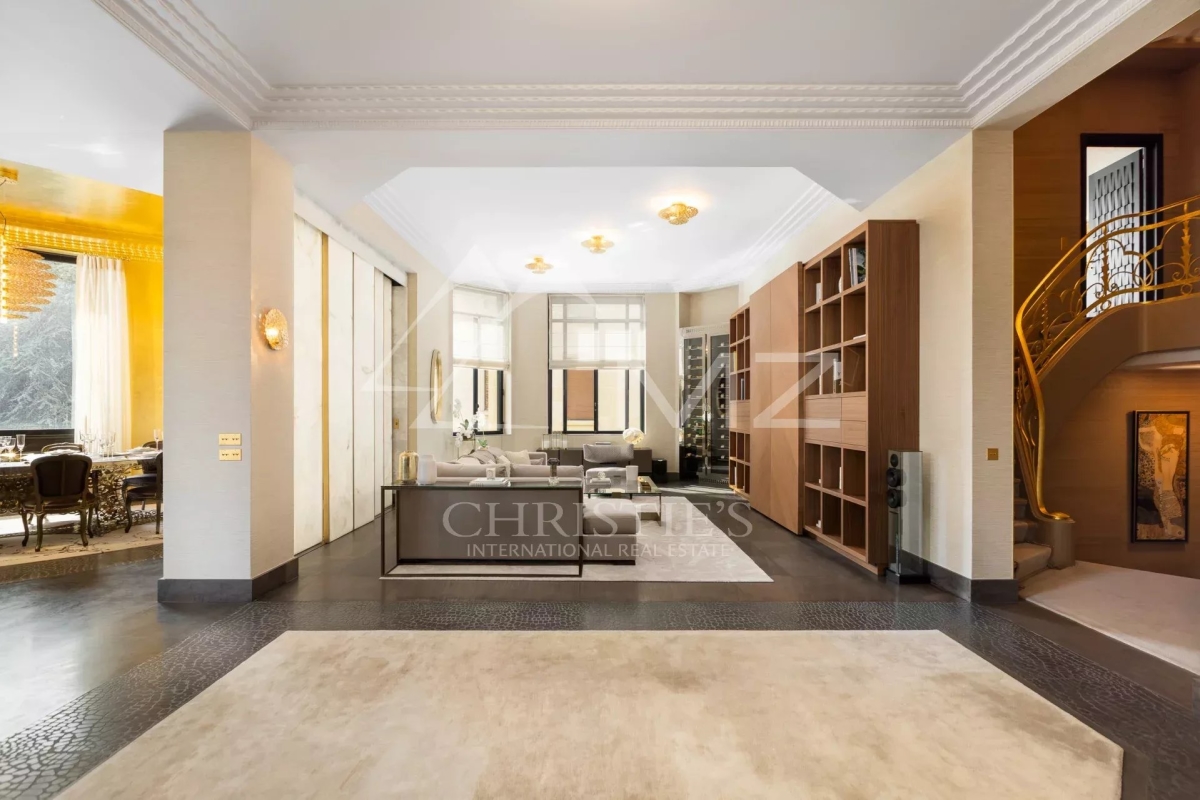 Luxury Apartment for sale in Paris 16ème, 12 900 000 €, Photo 1