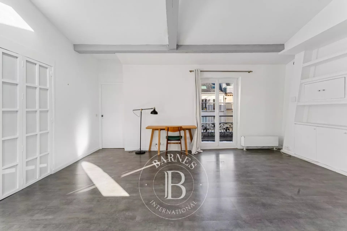 Appartement de luxe à vendre à Paris 7ème, 610 000 €, Photo 2