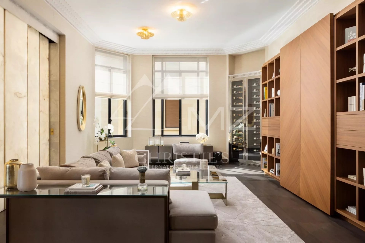 Luxury Apartment for sale in Paris 16ème, 12 900 000 €, Photo 3
