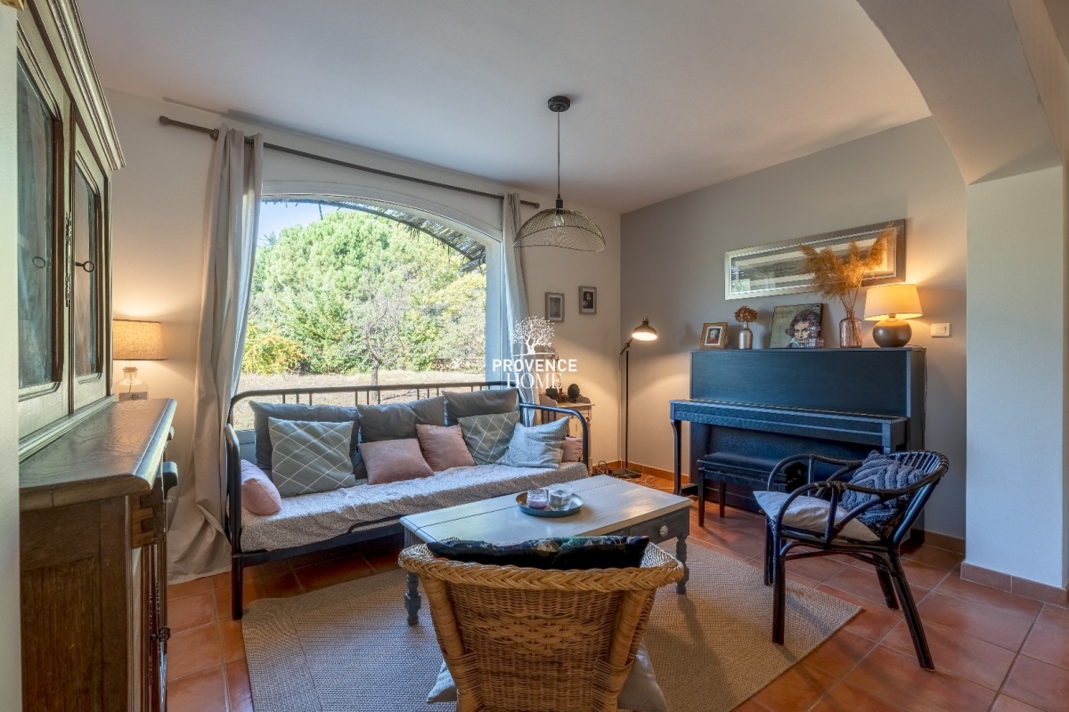 Luxury House for sale in Roussillon, 749 000 €, Photo 4