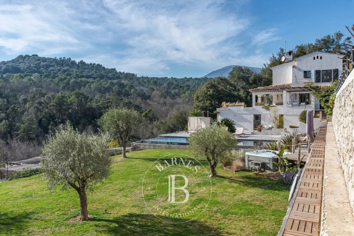 Luxury House for sale in Saint-Paul-de-Vence, 3 990 000 €, Photo 2