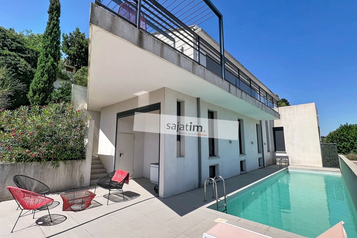 Maison de luxe à vendre à Le Beausset, 1 055 000 €, Photo 1