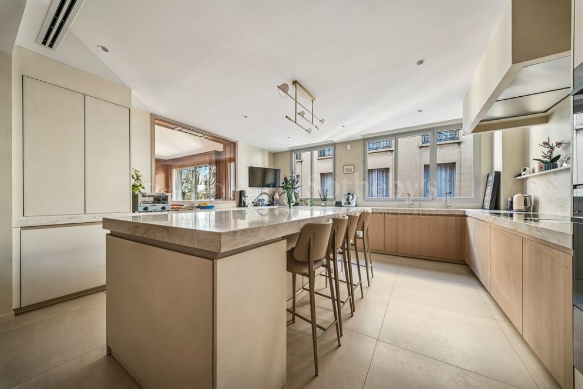 Luxury Apartment for sale in Paris 16Ème, 5 300 000 €, Photo 7