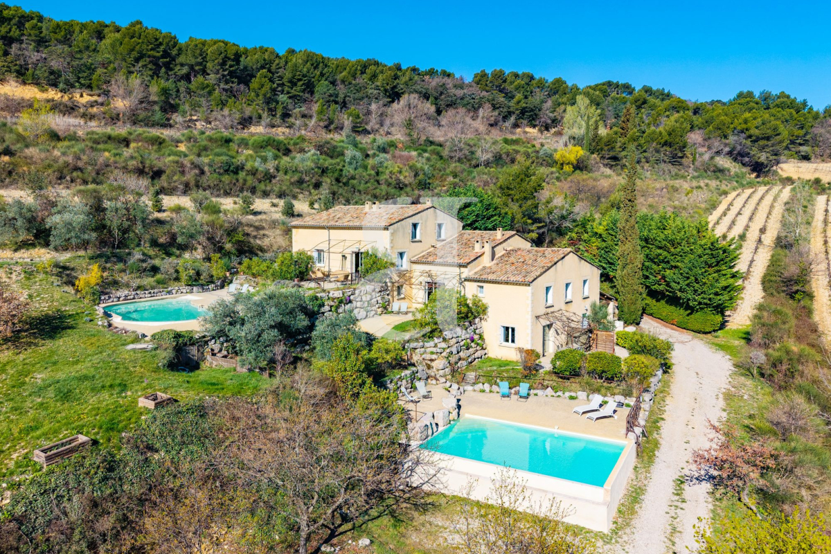 Maison de luxe à vendre à Vaison-la-Romaine, 895 000 €, Photo 1