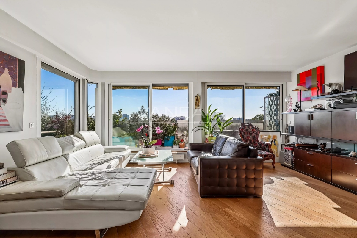 Luxury Apartment for sale in Paris 14ème, 1 620 000 €, Photo 2