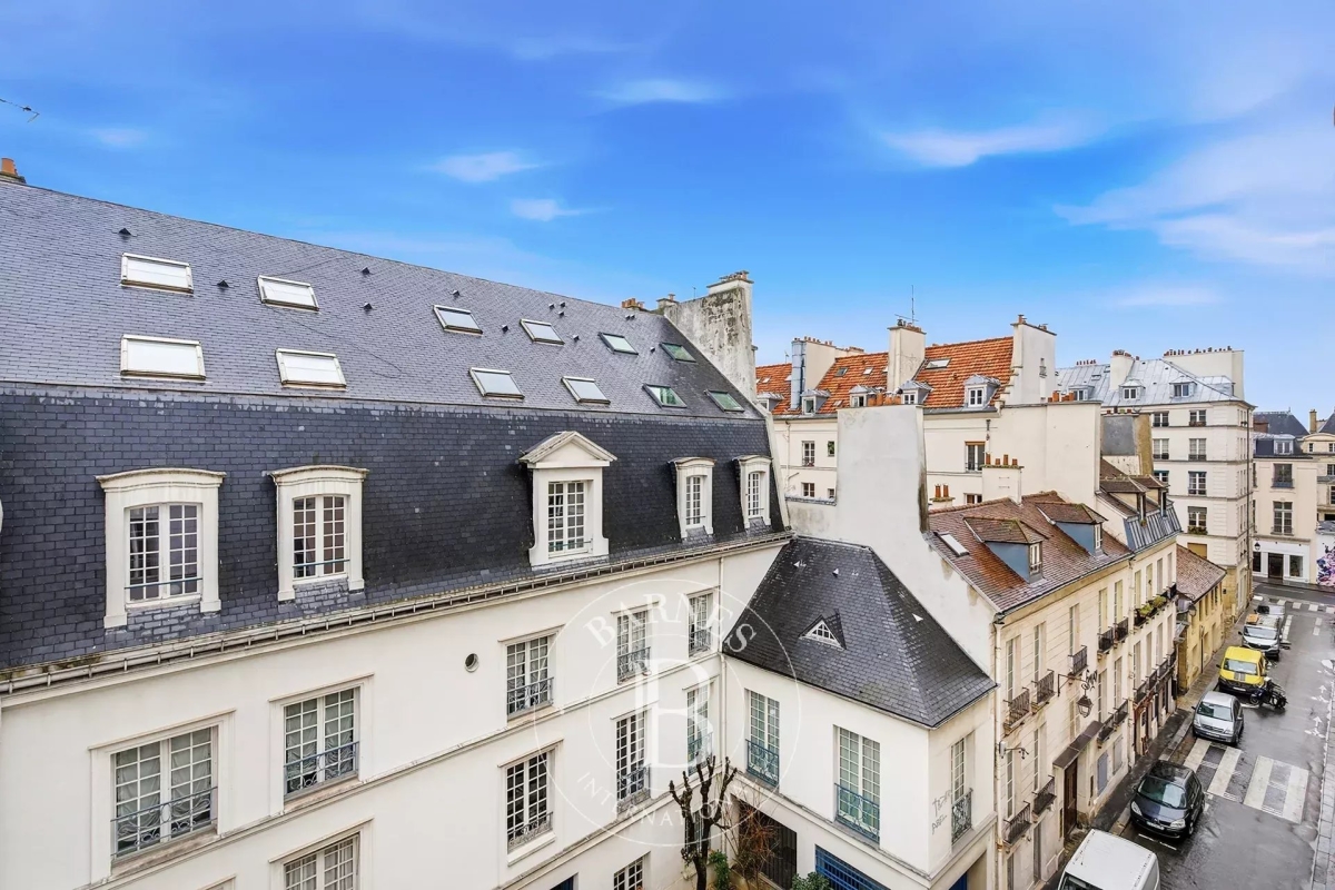 Luxury Apartment for sale in Paris 4ème, 700 000 €, Photo 3