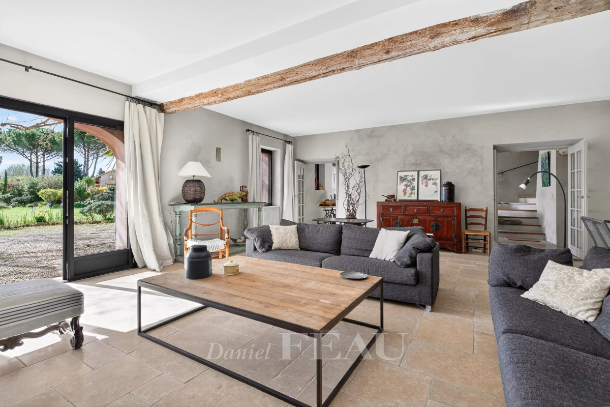 Maison de luxe à vendre à Althen-des-Paluds, 980 000 €, Photo 5