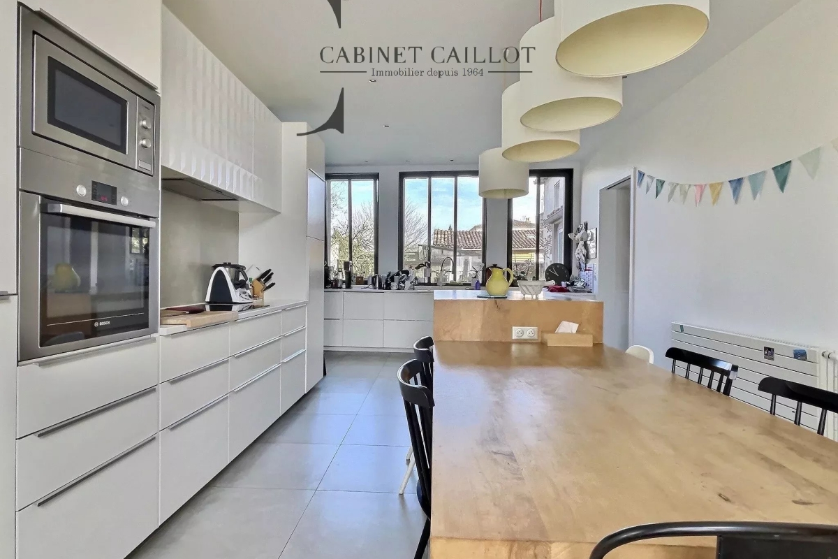 Maison de luxe à vendre à Saintes, 656 000 €, Photo 5