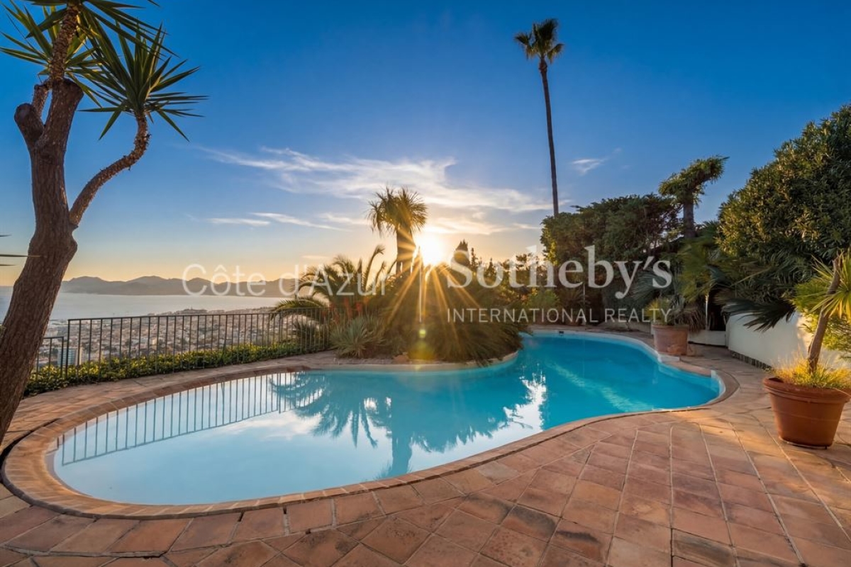 Maison de luxe à vendre à Cannes, 3 960 000 €, Photo 3