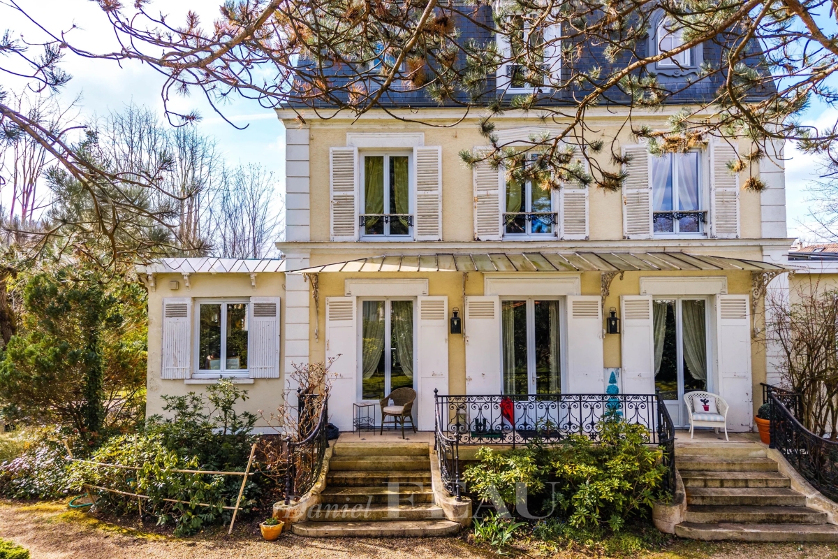 Maison de luxe à vendre à Le Vésinet, 1 870 000 €, Photo 1