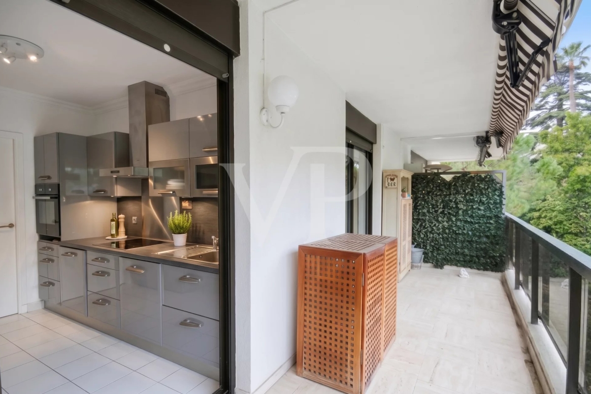 Luxury Apartment for sale in Cannes, 799 000 €, Photo 6