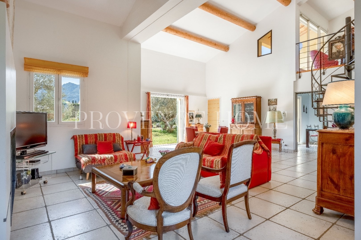 Maison de luxe à vendre à Maubec, 1 150 000 €, Photo 7