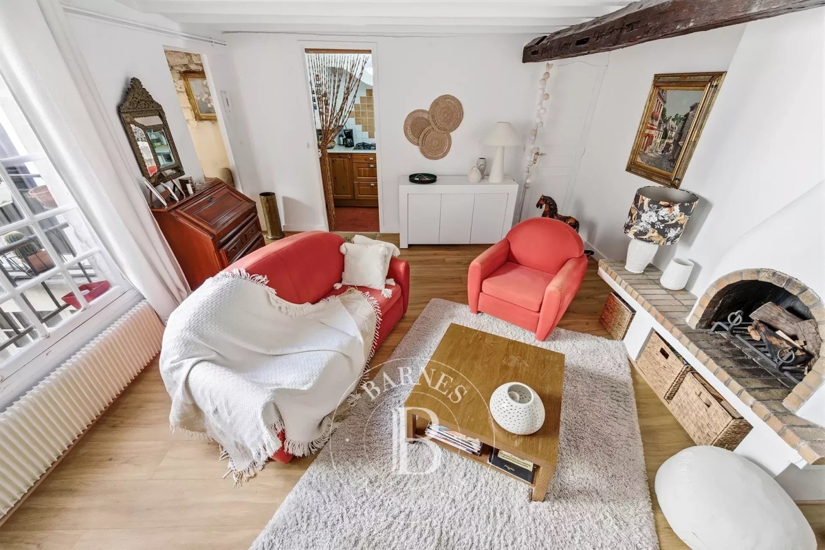 Luxury Apartment for sale in Paris 3ème, 835 000 €, Photo 2