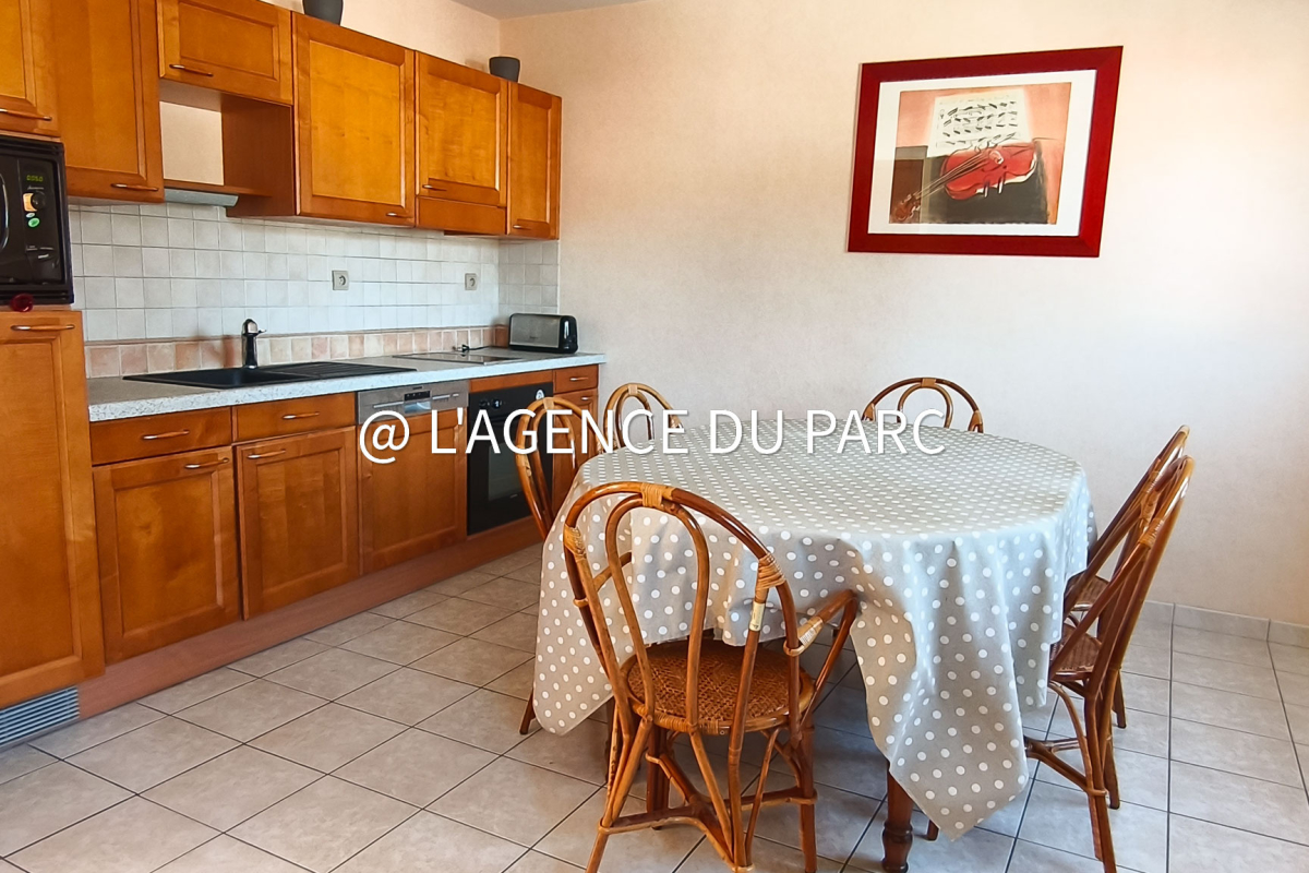 Maison de luxe à vendre à Saint-Georges-de-Didonne, 299 500 €, Photo 2