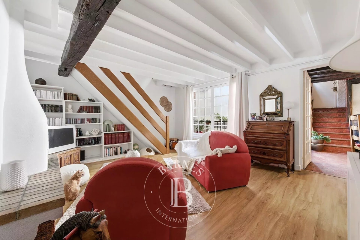Luxury Apartment for sale in Paris 3ème, 835 000 €, Photo 3