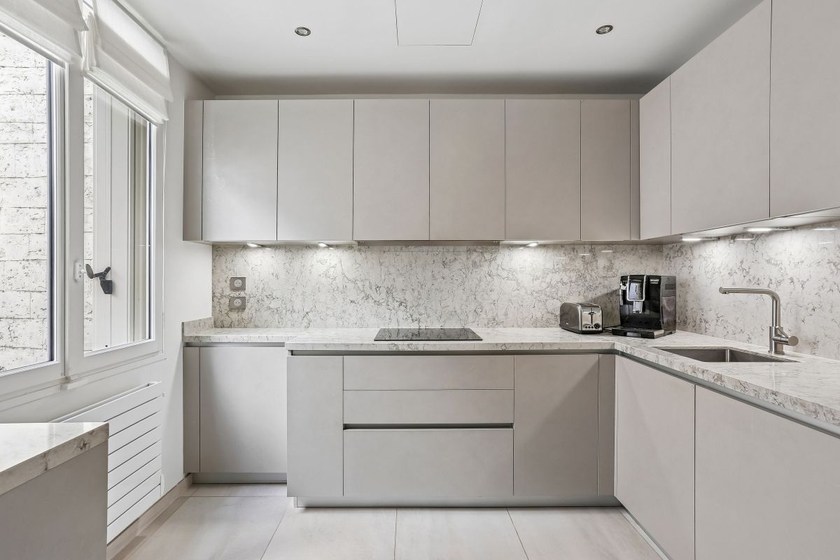 Luxury Apartment for sale in Paris 8ème, 1 560 000 €, Photo 5