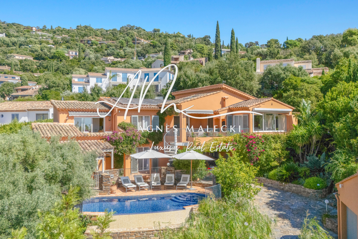 Luxury House for sale in Le Lavandou, 2 690 000 €, Photo 2