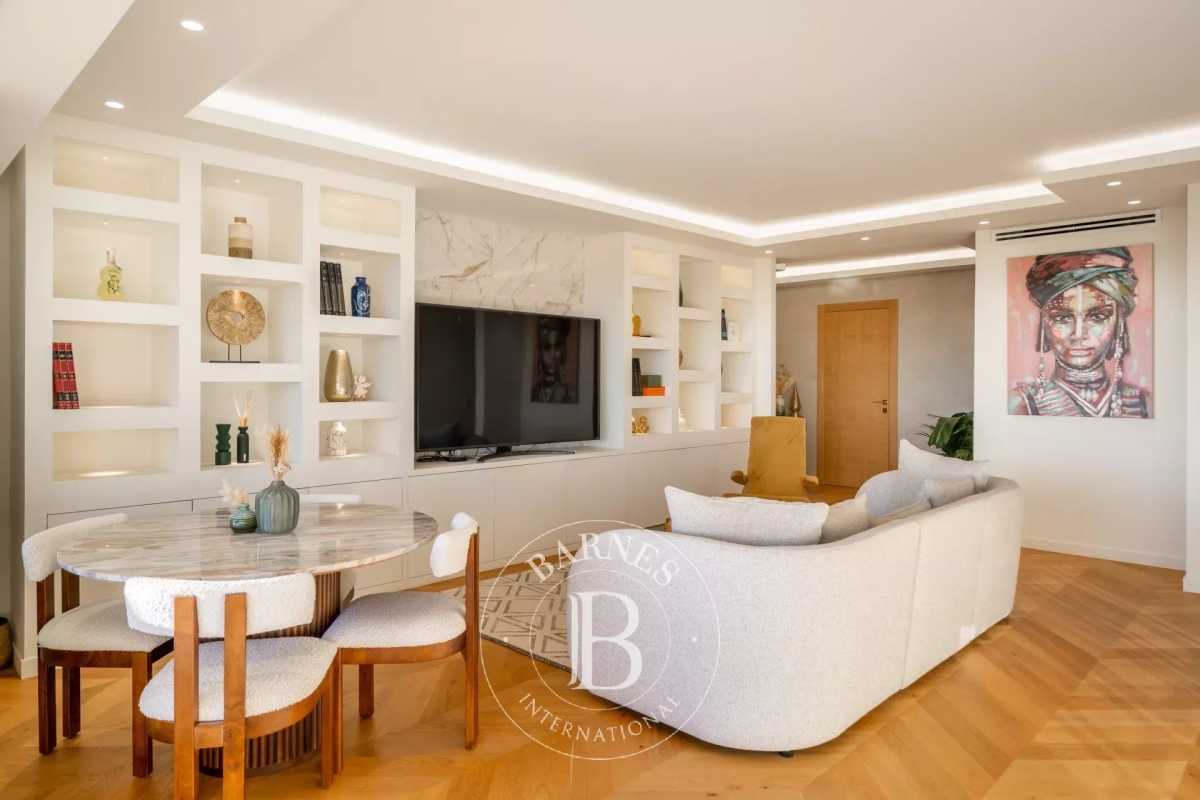 Luxury Apartment for sale in Le Cannet, 1 595 000 €, Photo 2