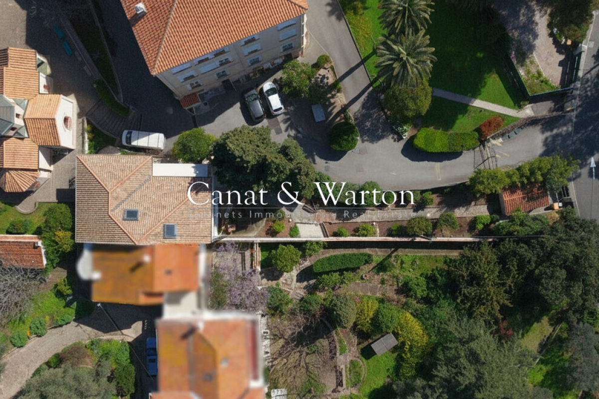 Maison de luxe à vendre à Saint-Raphaël, 1 060 000 €, Photo 1