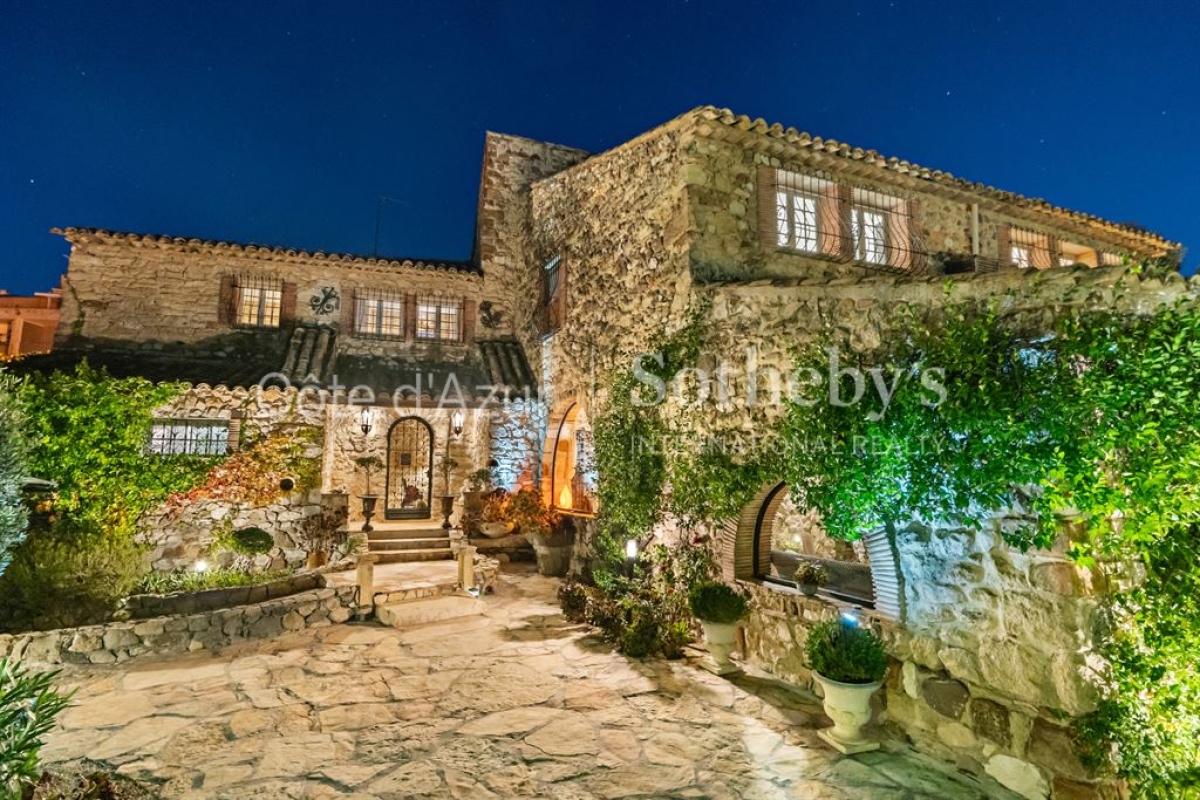 Luxury House for sale in Biot, 3 200 000 €, Photo 1