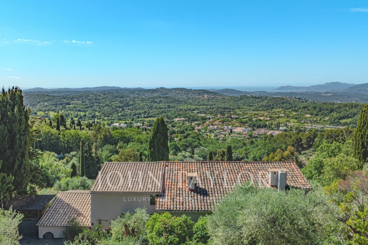 Maison de luxe à vendre à Châteauneuf-Grasse, 2 990 000 €, Photo 1